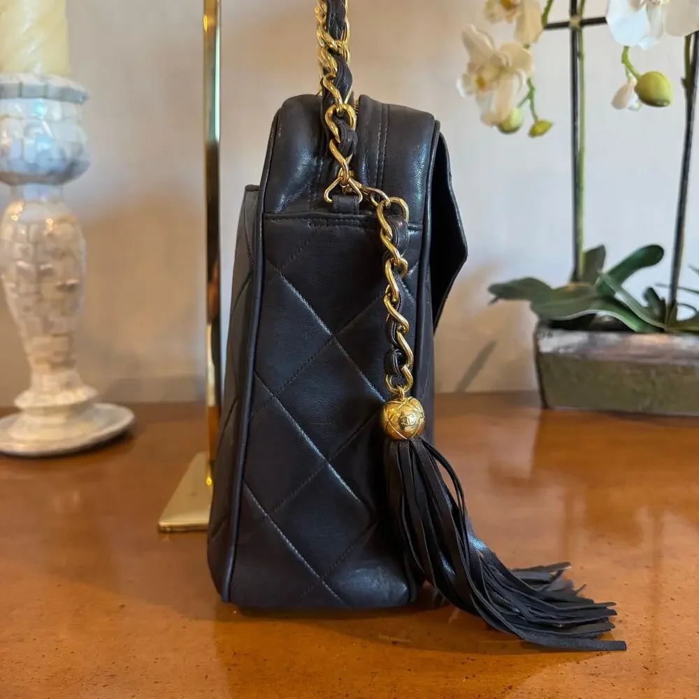 CHANEL Quilted Matelassé CC Lambskin Fringe Chain Bag Black - Picture 4 of 15